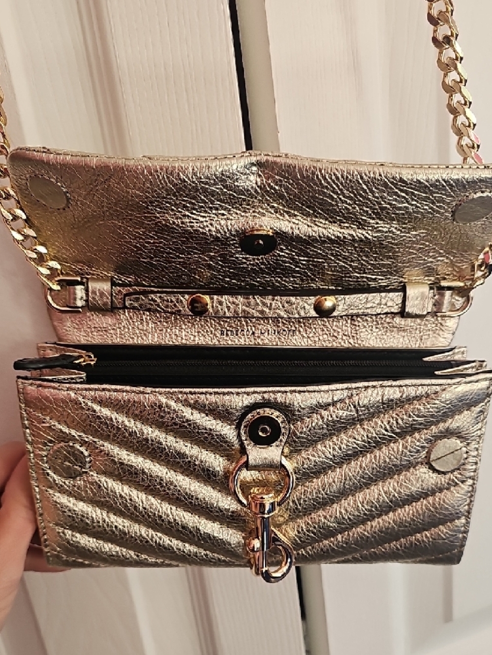 Rebecca Minkoff Metallic Gold Quilted Crossbody Bag - Picture 9 of 11